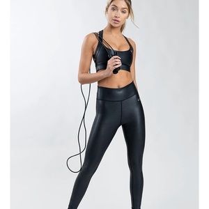 TLF Black Arctic Shine Set S/M NWT